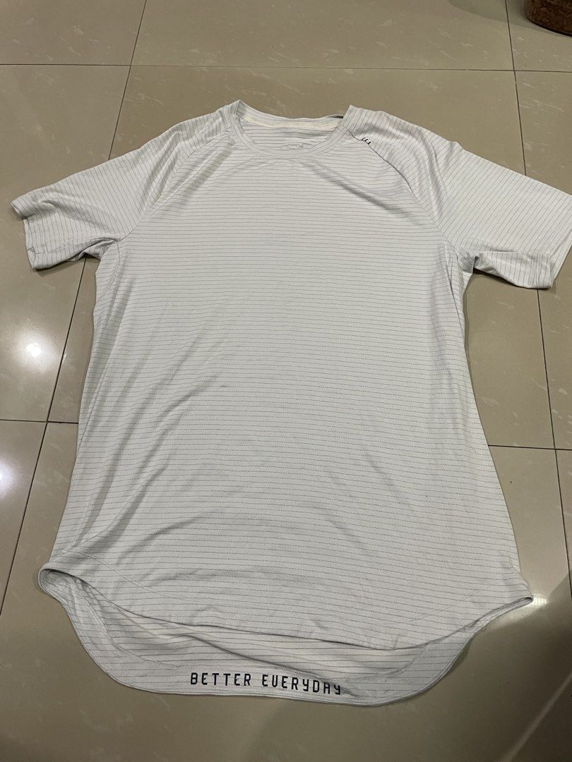 Lululemon shirt (Category: Activewear) located in Rizal. Submitted by allenrion (Listing ID 1465881352, Image 1). Description: preloved lululemon shirt for men Size: 19 inches armpit to armpit Price: 460 pesos Disclaimer: No brand affiliation. All items are thrifted and pre-owned. All trademarks, logos, and copyrights belong to their respective owners..