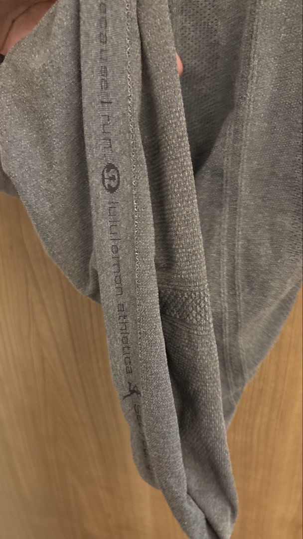 [SOLD] Lululemon Swiftly Tech Running Shirt (Category: Activewear) located in Pakil. Submitted by byvera (Listing ID 1465945976, Image 3). Description: .