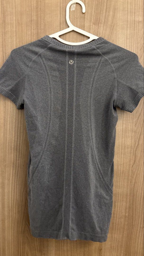 [SOLD] Lululemon Swiftly Tech Running Shirt (Category: Activewear) located in Pakil. Submitted by byvera (Listing ID 1465945976, Image 2). Description: .