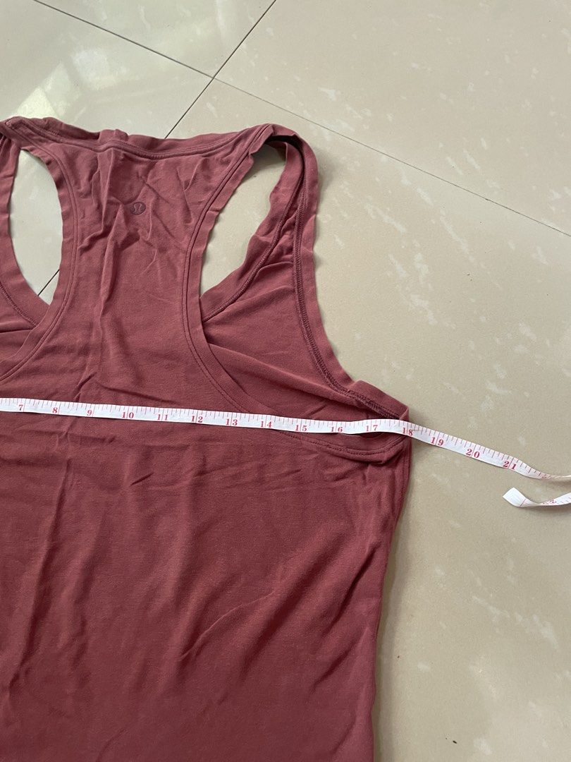 Lululemon top (Category: Activewear) located in Rizal. Submitted by allenrion (Listing ID 1465845456, Image 3). Description: Preloved lululemon top Size: 18 inches armpit to armpit Price: 270 pesos Disclaimer: No brand affiliation. All items are thrifted and pre-owned. All trademarks, logos, and copyrights belong to their respective owners..
