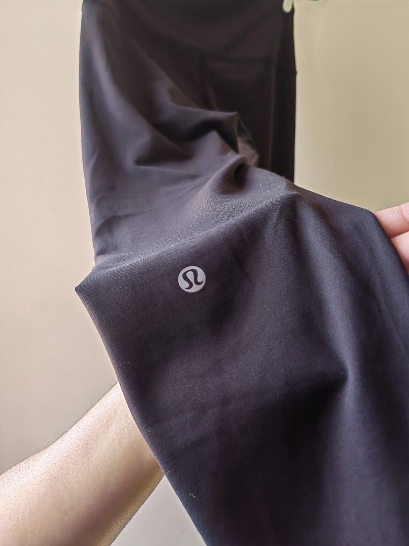Lululemon Wunder Train High-Rise Tight 28" (8/M) (Category: Activewear) located in Baguio. Submitted by kacijom (Listing ID 1465875655, Image 3). Description: ₱600 (SRP $98 /₱6.1k) •Lululemon Wunder Train High-Rise Tight 28" - Black •Size 8/M, 14"x36" •Condition 10/10 (Excellent Used Condition).