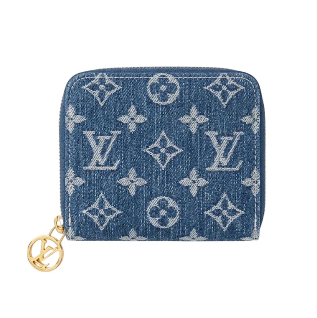 LV Denim Wallet (Category: Luxury Bags & Wallets) located in Lapu Lapu. Submitted by ukaydecebu (Listing ID 1465946529, Image 1). Description: .