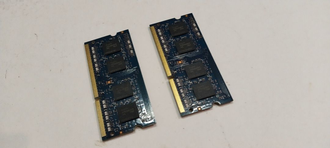 Mac Book Pro Ram 3 Gig (Category: Computer Parts) located in Pasig City. Submitted by velascosun76701 (Listing ID 1465916535, Image 3). Description: Mac Book Pro Ram 3 Gig.