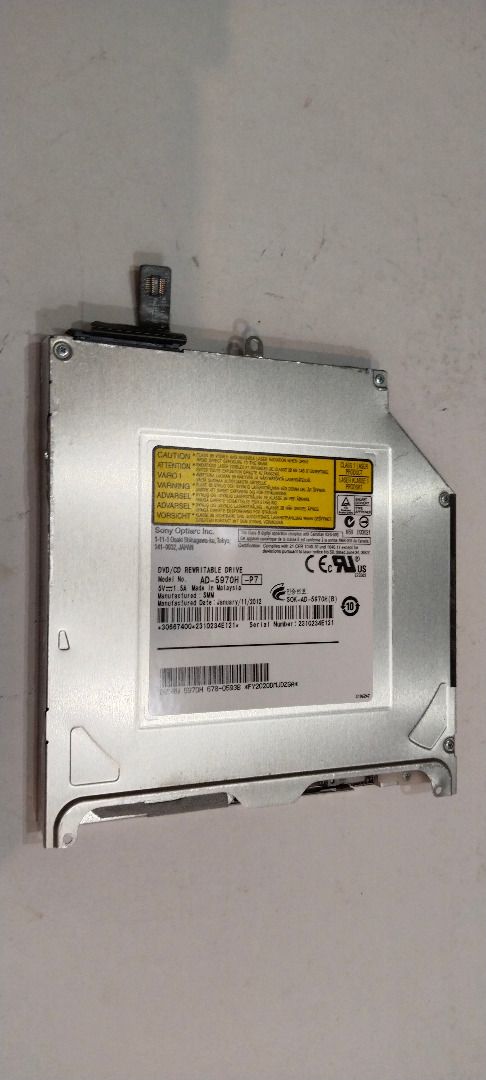 Mac CD Rom (Category: Other Accessories) located in Pasig City. Submitted by velascosun76701 (Listing ID 1465925640, Image 3). Description: Mac Book Pro 13 inch Cd Rom.
