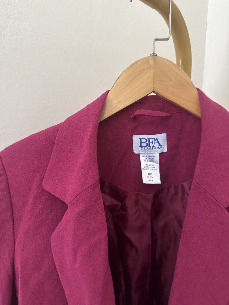 Magenta Blazer (Category: Coats, Jackets and Outerwear) located in Mexico. Submitted by studioleraph (Listing ID 1465812903, Image 3). Description: 🛍️ Perfect for your personal wardrobe 🫶 Please see actual measurements on last photo. 👗 The actual item being sold is the original garment shown in the product photos. Small differences in fit, drape, color, texture, or details may occur. 💌 Condition: • Preloved; Please wash the items before weari