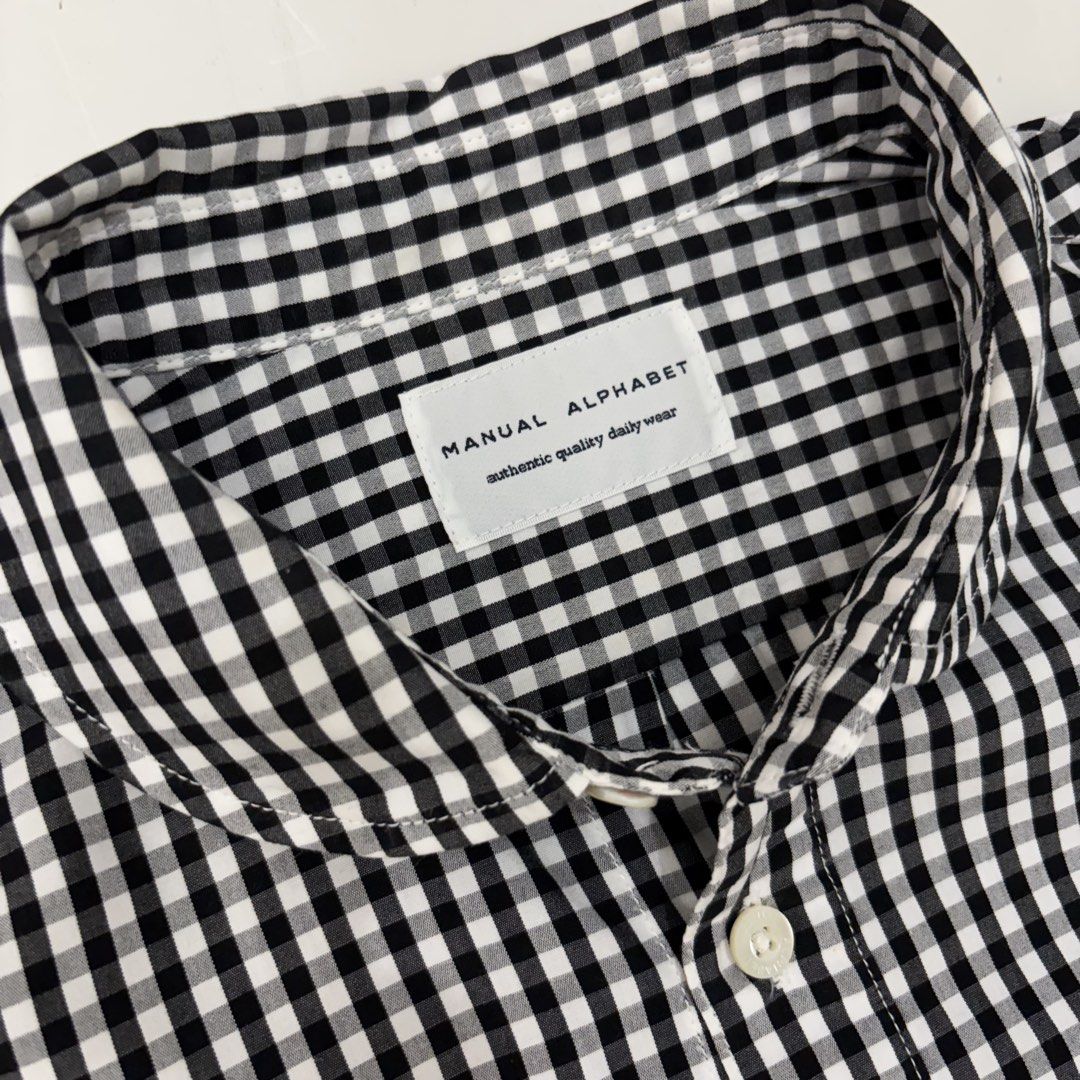 Manual Alphabet Japan Gingham Shirt (Category: Formal Shirts) located in Makati City. Submitted by bzspr (Listing ID 1465877895, Image 3). Description: Manual Alphabet Japan Gingham Shirt Length 26 inches Width 21.5 inches.