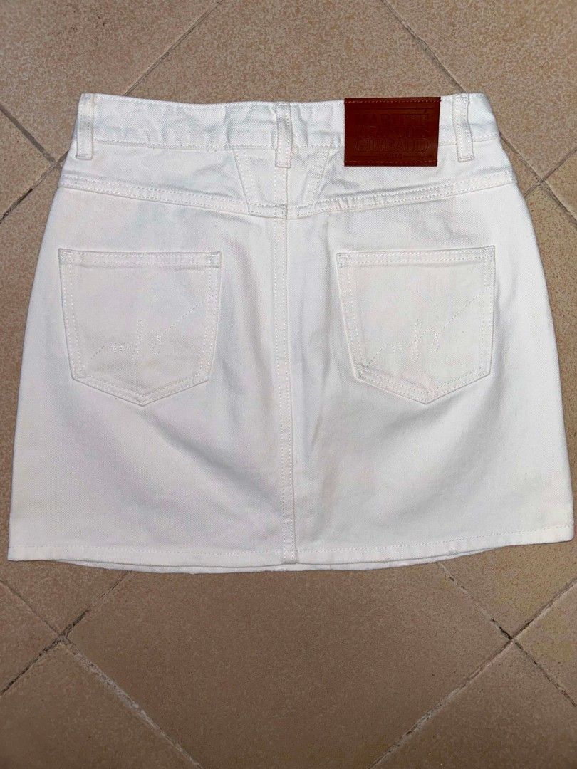 Marithe + Francois Girbaud Classic Straight Denim Mini Skirt (Category: Skirts) located in Manila. Submitted by zerowastethriftco. (Listing ID 1465934424, Image 2). Description: -As New Condition -Dimes L15xWL28 -No Issue -Hangtag na lang kulang 📌STILL NEGOTIABLE.