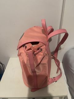 （分類：）位於 。 由 stillnewyorker16 提交（商品編號 1465809428，圖片 1）。簡介： 。