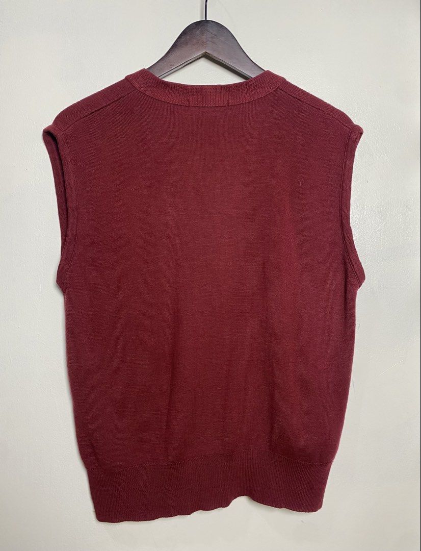 Maroon button down vest (Category: Others Tops) located in Makati City. Submitted by indaysukaycloset (Listing ID 1465871257, Image 3). Description: MAROON BUTTON-DOWN VEST Brand: Japan Brand (Ootole - Japanese tag) Size: Freesize - Fits M-L Color: Maroon / Burgundy / Wine Red Details: - W-20 L-22 (laid flat, in inches) - V-neck button-front vest - sleeveless cardigan style - 4 buttons in front - peach / light orange buttons (cute contrast) - Fin
