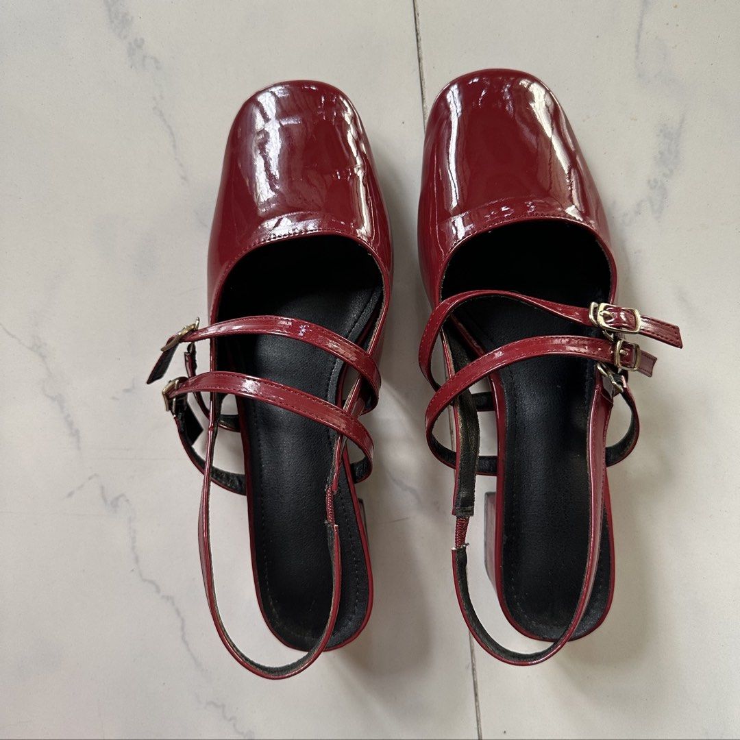 Maroon Red Mary Janes Kitten Heels Slingback (Category: Heels) located in Cainta. Submitted by tooonico (Listing ID 1465832116, Image 1). Description: RFS: Decluttering MOP: GCash/Maya/Maribank/UB .