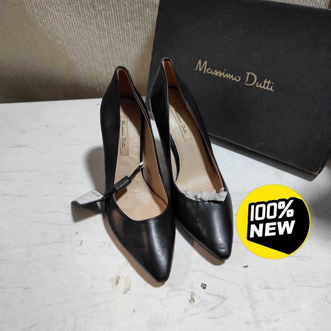 Massimo Dutti Black Pumps EU 37 | MD-1013415740420 (Category: Heels) located in Paranaque City. Submitted by silverphoenix.00302e (Listing ID 1465787307, Image 1). Description: Massimo Dutti Black Pumps EU 37. Upper: cow leather. Lining: sheep leather. Sole: rubber. Heel height: 9 cm. Condition: try-on marks on the outsole. Please review the photos for the exact condition. Reference: MD-1012656313184..
