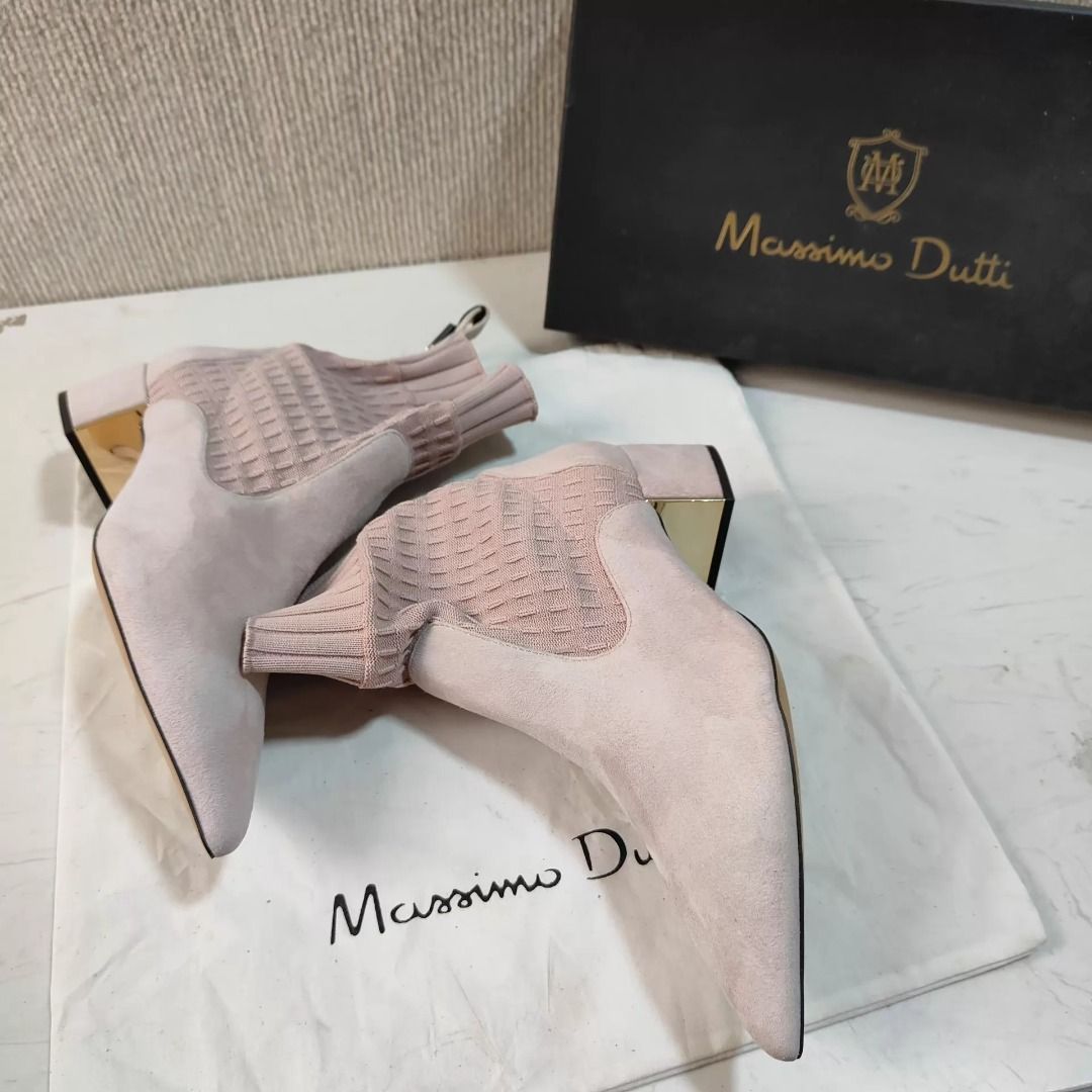 Massimo Dutti Boots EU 36/37 | MD-907899986736 (Category: Boots) located in Paranaque City. Submitted by silverphoenix.00302e (Listing ID 1465815454, Image 2). Description: Massimo Dutti Boots EU 36/37. Leather construction. Condition: clearance imperfections; please review the photos carefully for the exact condition. Reference: MD-907899986736..