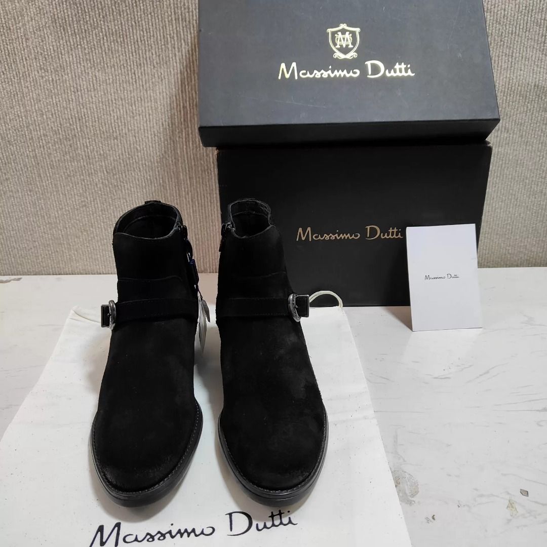Massimo Dutti Boots EU 38 | MD-896790419525 (Category: Boots) located in Paranaque City. Submitted by silverphoenix.00302e (Listing ID 1465807786, Image 2). Description: Massimo Dutti Boots EU 38. Upper: cow leather. Lining: sheep leather, polyester. Sole: rubber. Heel height: 4 cm. Boot height: 16 cm. Condition: light soiling on the suede; try-on marks on the outsole. Please review the photos for the exact condition. Reference: MD-896790419525..