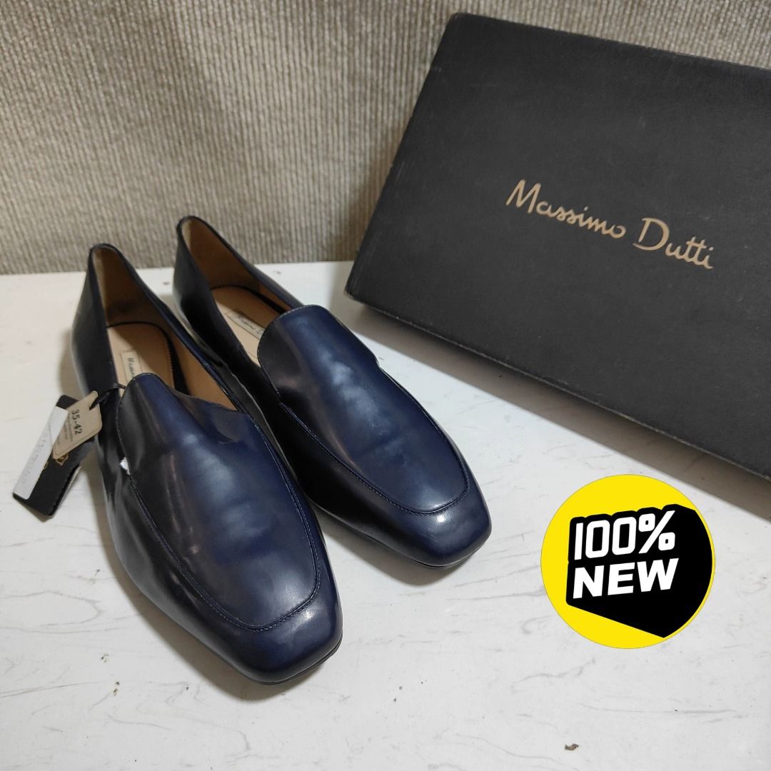 Massimo Dutti Loafers EU 41 | MD-995157805892 (Category: Loafers) located in Paranaque City. Submitted by silverphoenix.00302e (Listing ID 1465783320, Image 1). Description: Massimo Dutti Loafers EU 41. Upper: cow leather. Lining: sheep leather, polyester. Sole: rubber. Heel height: 2 cm. Condition: try-on marks on the outsole. Please review the photos for the exact condition. Reference: MD-995157805892..