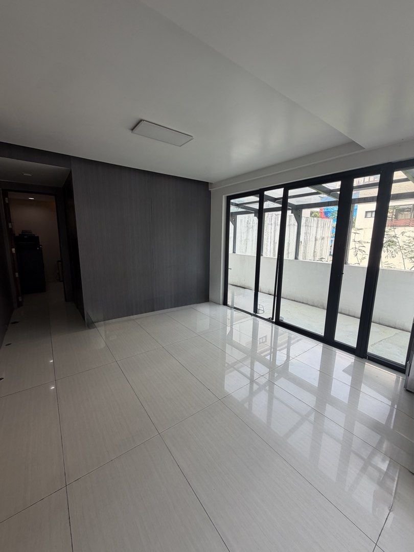 Mckinley Hill Village (Category: House & Lot) located in Taguig. Submitted by brokerhanstaneo_09178038728 (Listing ID 1465923919, Image 2). Description: Mckinley Hill Village House for Sale Lot size: 190 sqm Floor area: 432 sqm 4 Bedrooms 4 T&B 4 Car Garage P108 Million.