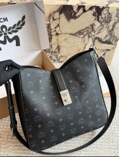 （分類：）位於 。 由 cph.store 提交（商品編號 1465876911，圖片 1）。簡介： 。