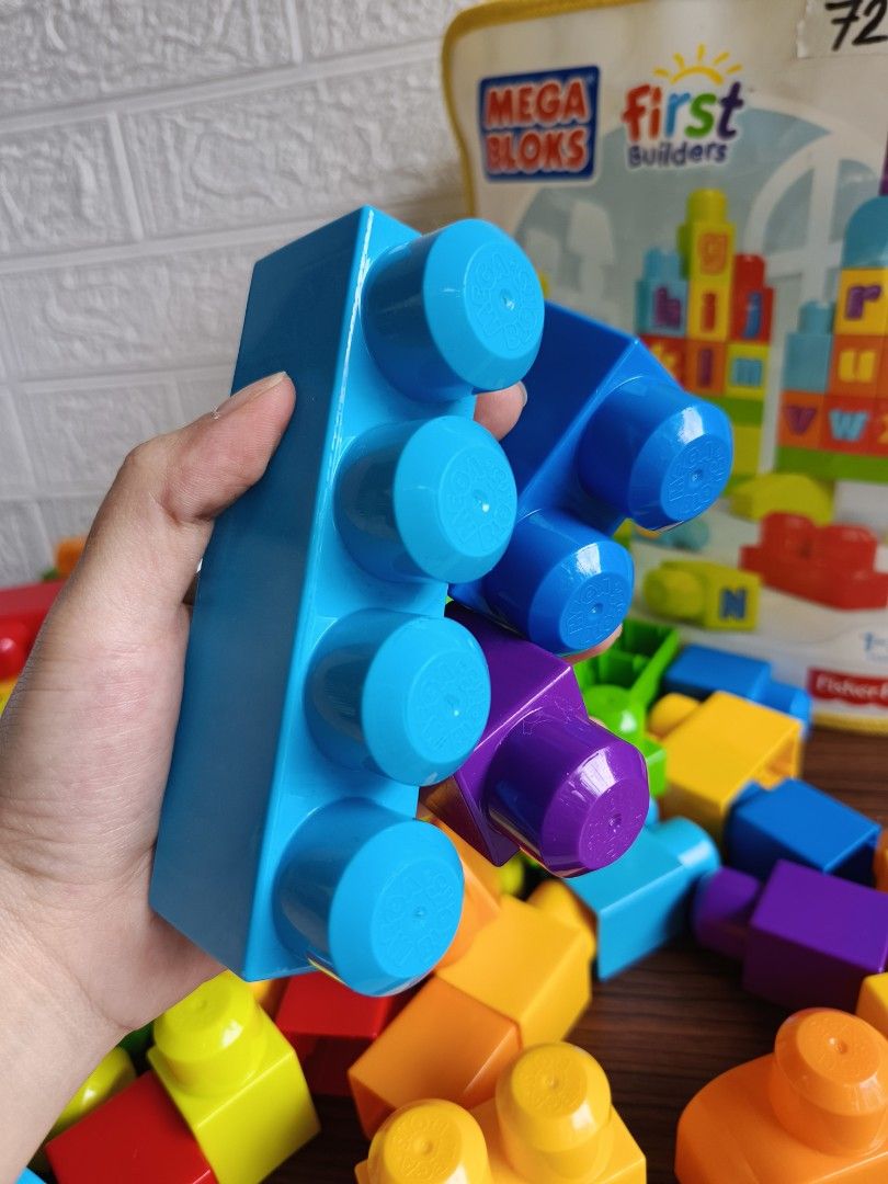 Mega Bloks (Category: Educational & Learning Toys) located in Baguio. Submitted by collectiblesfinds (Listing ID 1465762202, Image 3). Description: 2nd hand toys 72 pcs Baguio Location.