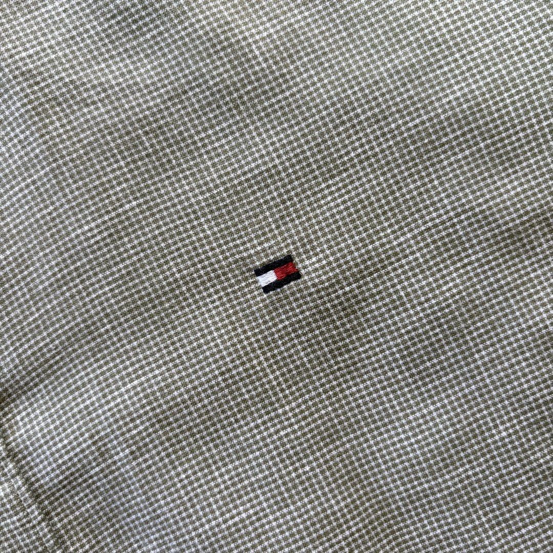 Men’s Tommy Hilfiger Linen Longsleeve Button down (Category: Formal Shirts) located in Bacolod City. Submitted by treasurehuntsv2 (Listing ID 1465764896, Image 3). Description: Men’s Tommy Hilfiger Linen Long-sleeve Button down Condition – Excellent Color Rate –9.5/10 Flaws – None ✅ Size: Dimensions: Width – 21 Length – 29 .