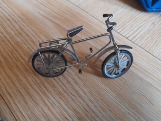 (Category: ) located in . Submitted by marajapansurplus (Listing ID 1465778517, Image 1). Description: .