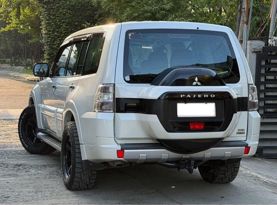 Mitsubishi Pajero GLS 4x4 Auto (Category: Used Cars) located in Manila. Submitted by quality_cars (Listing ID 1465938641, Image 3). Description: Presyong Fortuner Montero lang to mga Boss Cash / Financing / Trade-in Mitsubishi Pajero Gls 4x4 A/T Diesel 2016 model Sunroof / moonroof All power features Power seats Leather seats 7seater 3rd row ( folded under the flooring ) Nano ceramic clear tint ( worth 10k ) Tein suspension ( worth 50k ) Te37 mag