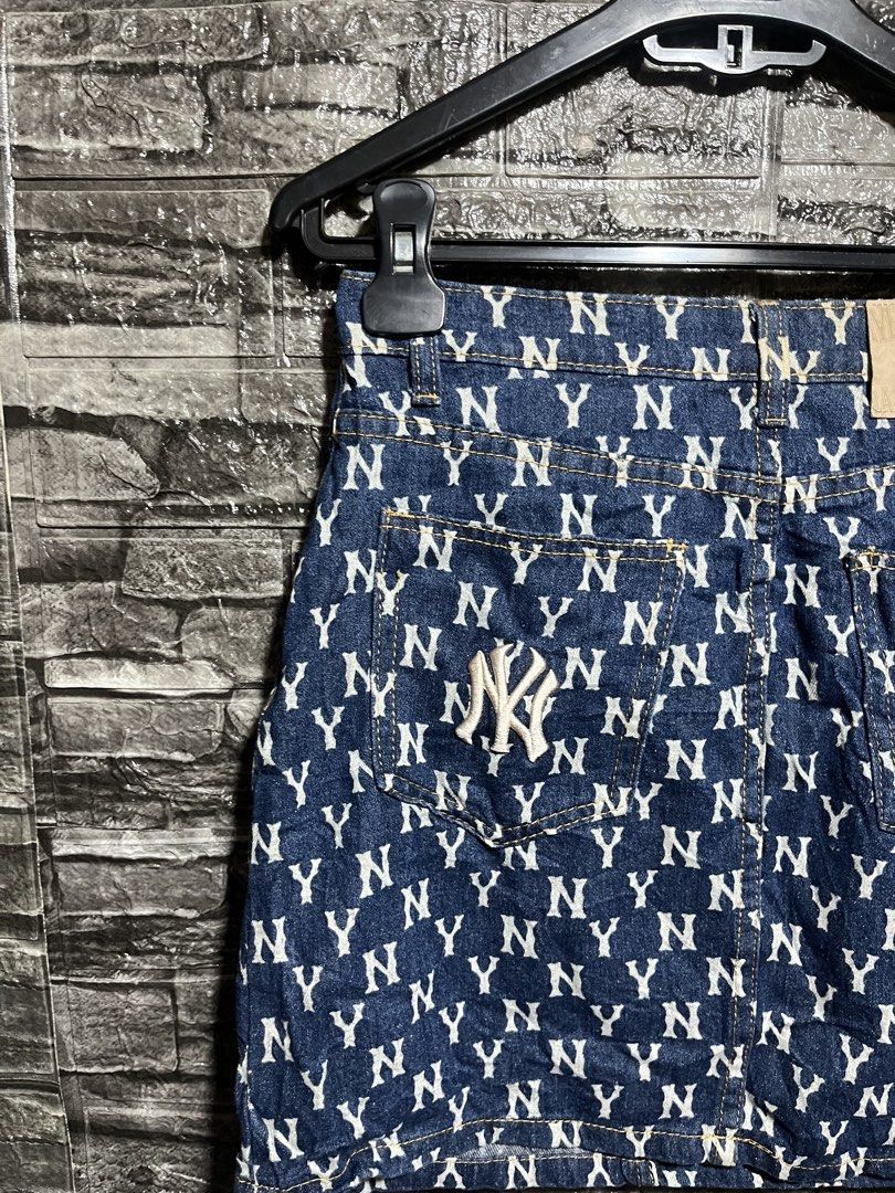 Mlb Classic Monogram Denim Skirt (Category: Skirts) located in Manila. Submitted by flex_curation (Listing ID 1465786415, Image 3). Description: 28W 16L IN VERY GOOD CONDITION BACOOR CAVITE LOC.