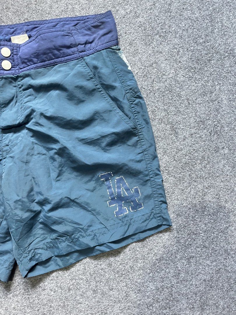 MLB nylon short (Category: Shorts) located in Lapu Lapu. Submitted by jhonrener41426 (Listing ID 1464772239, Image 3). Description: Size 33 Length-15 Leg opening-10.5 Above the knee Excellent condition Color rate 9.5/10 Authentic .
