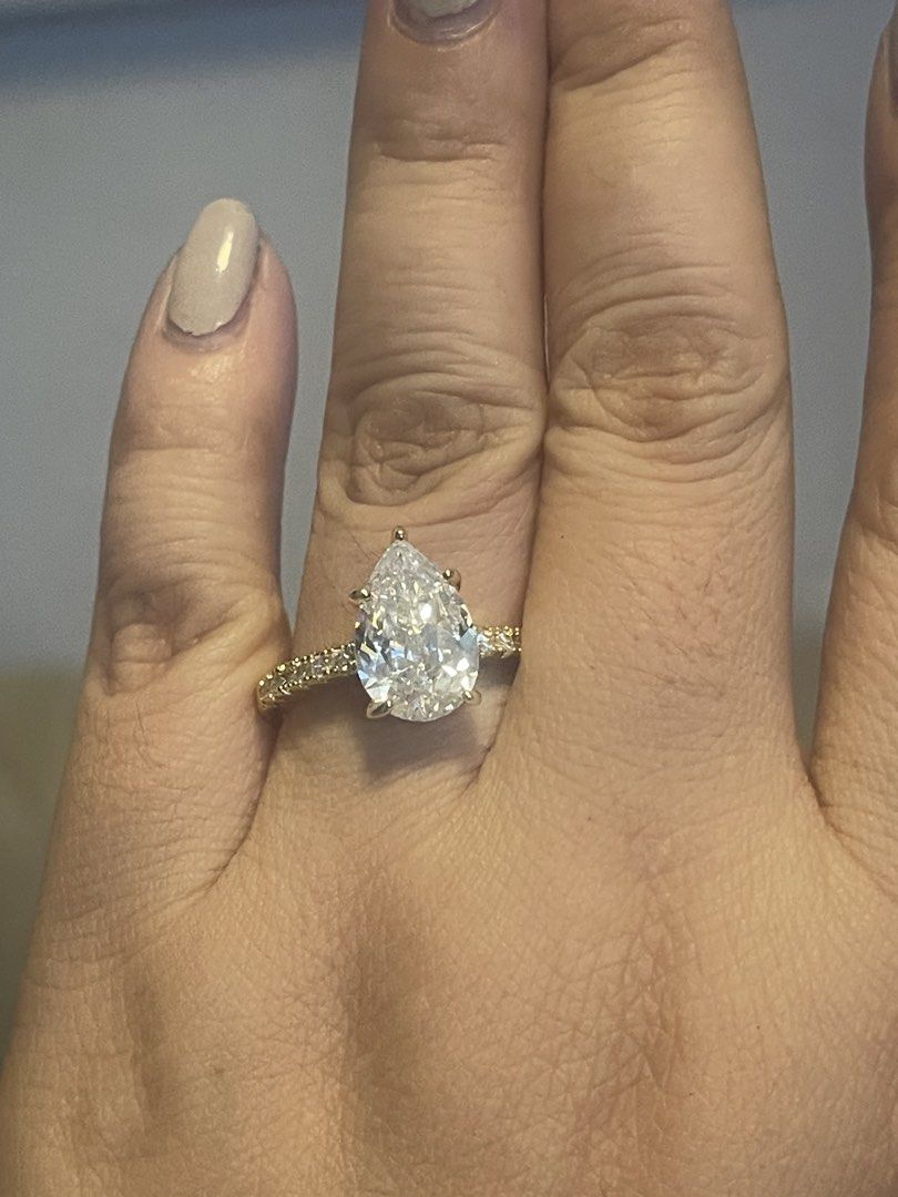 Moissanite Pear ring (Category: Luxury Accessories) located in Bulacan. Submitted by grazcloset (Listing ID 1465880450, Image 2). Description: Size 7 .