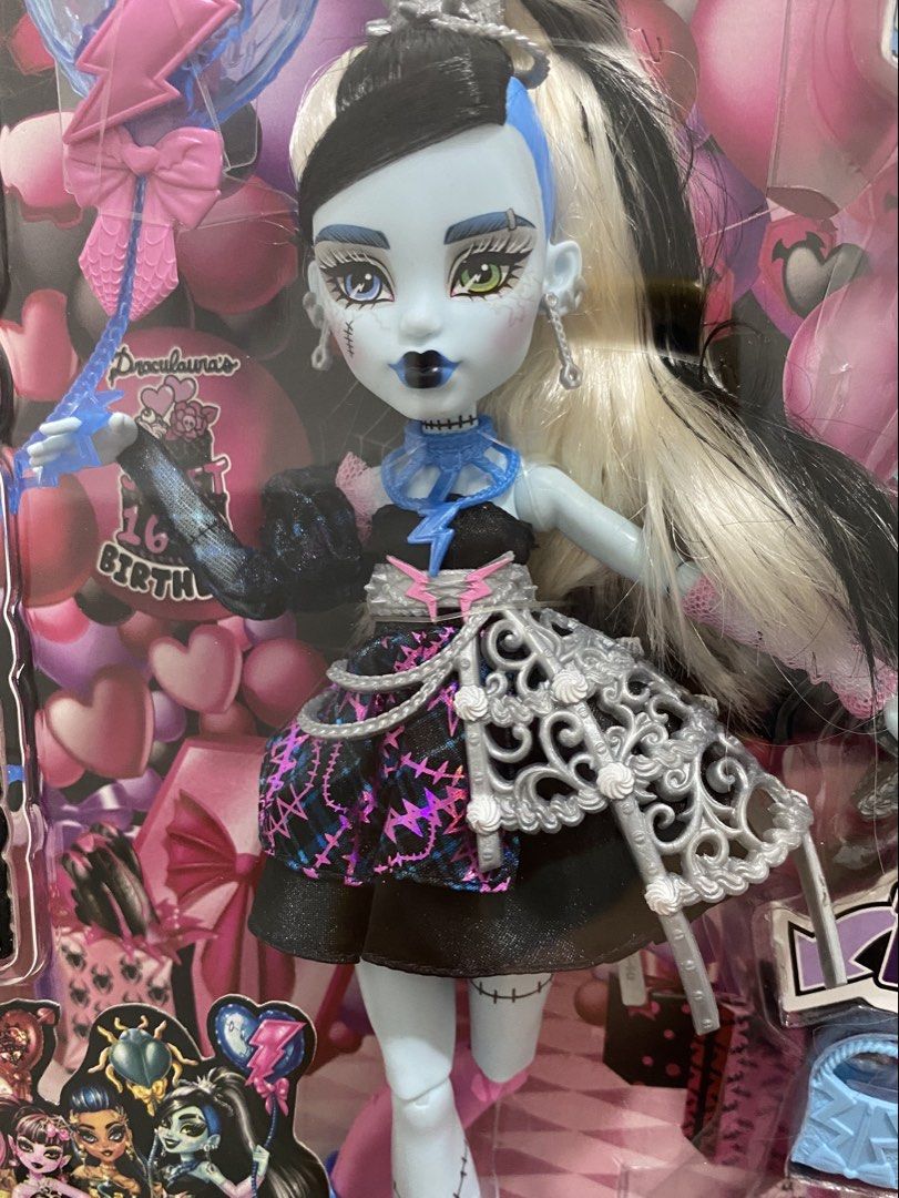 Monster High Frankie Stein (Category: Kids Toys) located in Las Pinas. Submitted by sherylandmargaux (Listing ID 1465851759, Image 3). Description: PLEASE READ BEFORE MAKING AN OFFER • Make an offer only if you’re sure and ready to buy. • Serious and reasonable offers only — no lowballers. • Please be respectful and ask all questions before offering. • Prices reflect rarity, purchase cost, taxes, and US shipping/import costs. FIRM OFFER POLICY: O