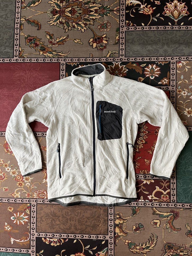 Montbell Fleece Sweater (Category: Coats, Jackets and Outerwear) located in Baguio. Submitted by whatthestore (Listing ID 1465802634, Image 1). Description: 20x25.