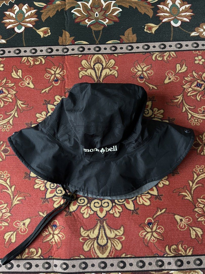 Montbell Goretex Bucket Hat (Category: Caps & Hats) located in Baguio. Submitted by whatthestore (Listing ID 1465781393, Image 1). Description: .