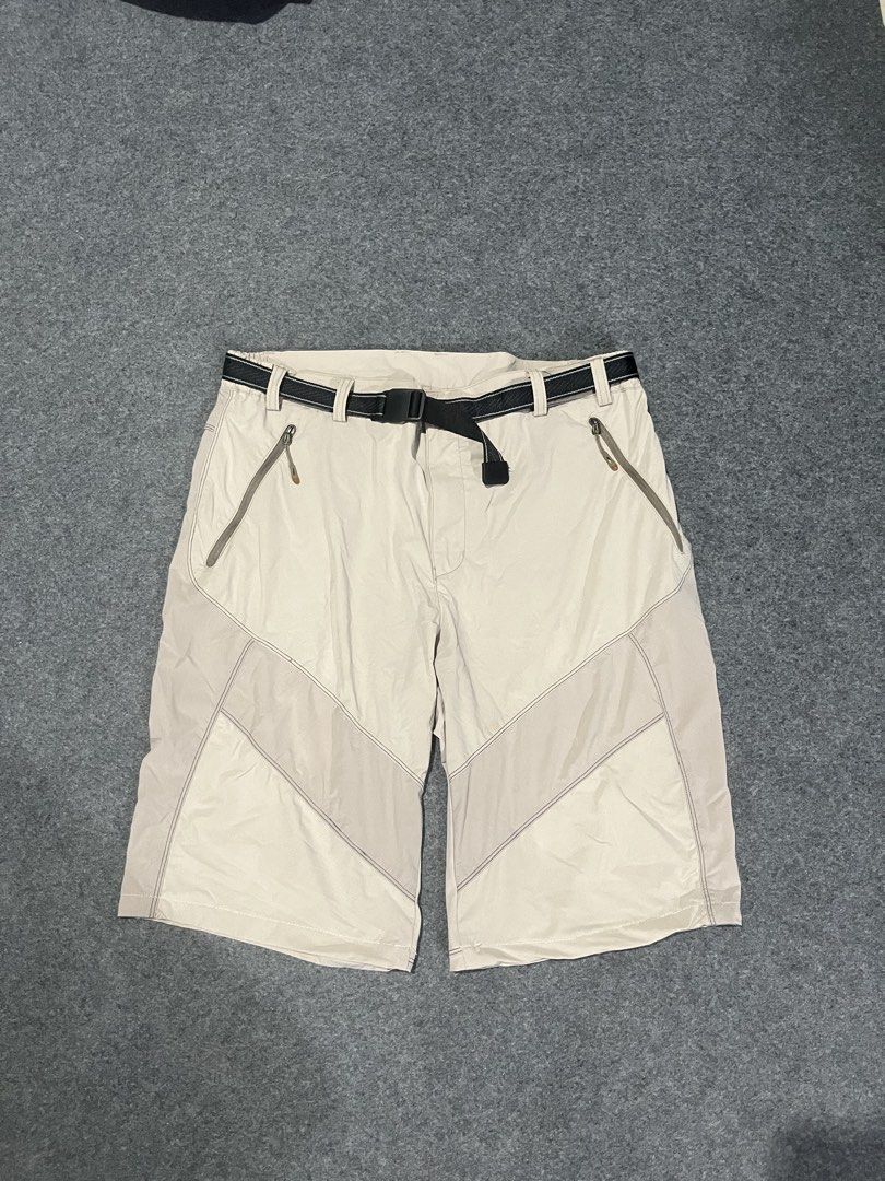 Montbell outdoor trek short (Category: Shorts) located in Lapu Lapu. Submitted by jhonrener41426 (Listing ID 1458367803, Image 2). Description: Size 32/34 Length-20.5 Leg opening-10 Asnew condition Color rate 9.8/10 Authentic Issue none .