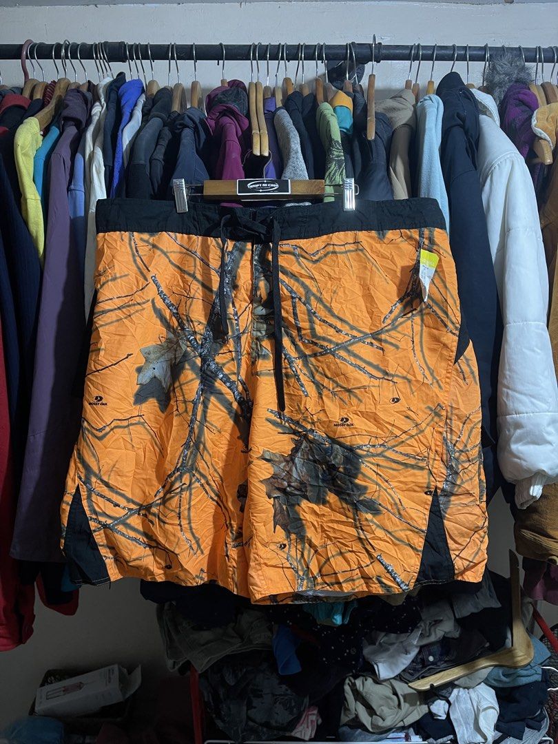 Mossy Oak Board Short (Category: Swim Trunks & Board Shorts) located in Cabuyao City. Submitted by jeirussamson897 (Listing ID 1465864794, Image 1). Description: Mossy Oak Board Short 3xl 40-46 waistline stretchable 24 length asnew condition 9.5/10 349+sf.