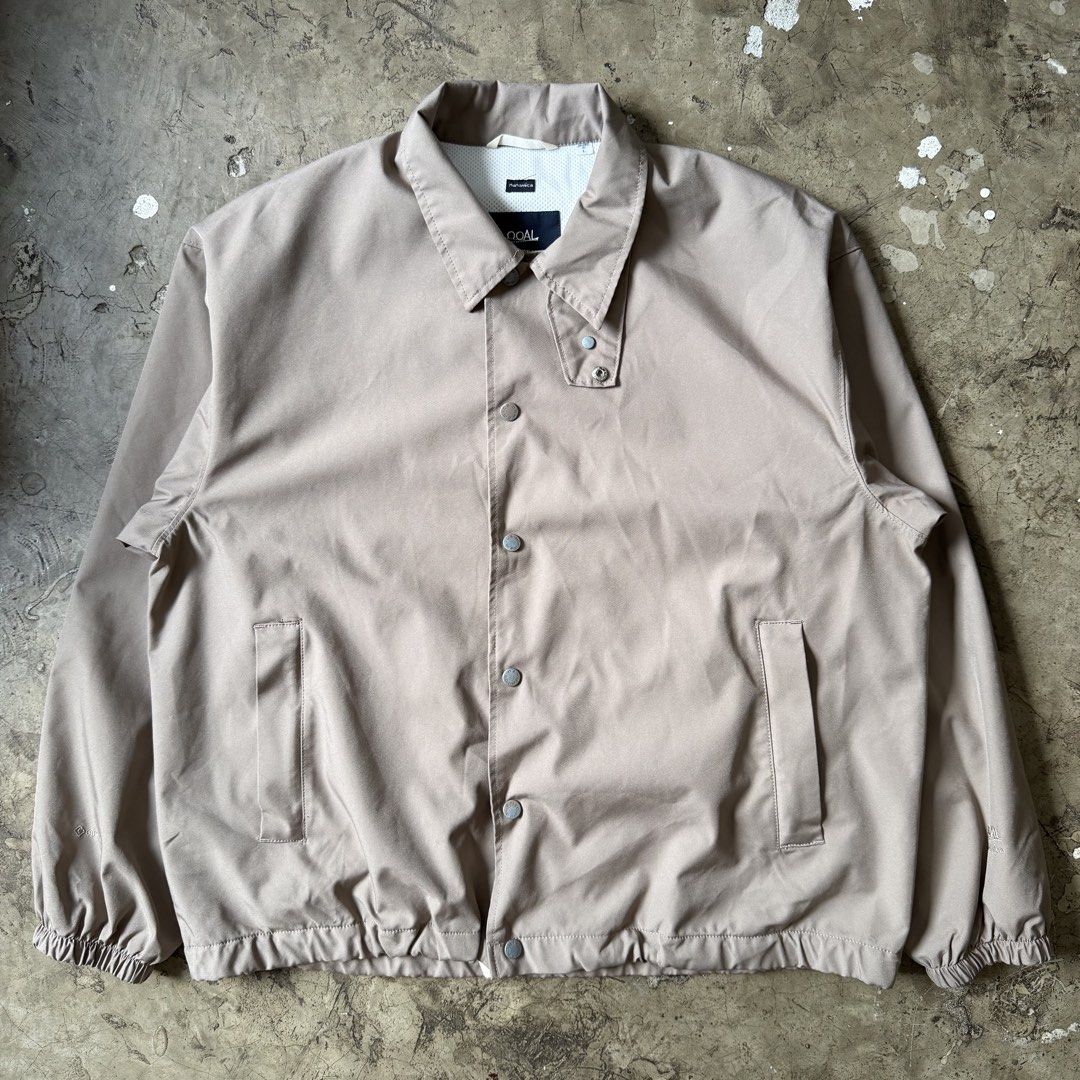 Nanamica - 2L Goretex Coach Jacket (Category: Coats, Jackets and Outerwear) located in Cavite. Submitted by 4118.ph (Listing ID 1465867721, Image 1). Description: Large Excellent condition Flaw: Paint chip on buttons Width 24.5” Length 26”.