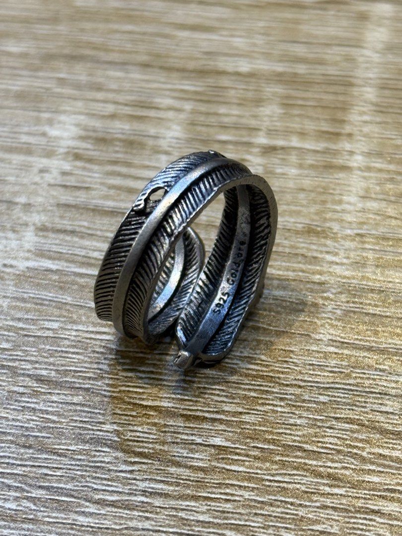 Native Feather Ring (Category: Jewelry) located in Kota Bharu. Submitted by wiaglobalstore (Listing ID 1465907574, Image 3). Description: Native Feather Ring Silver-gold toned S925 Free size (adjustable) New Item Metal RM70 #wiaglobalstore #feathersring #gentlemangarment .