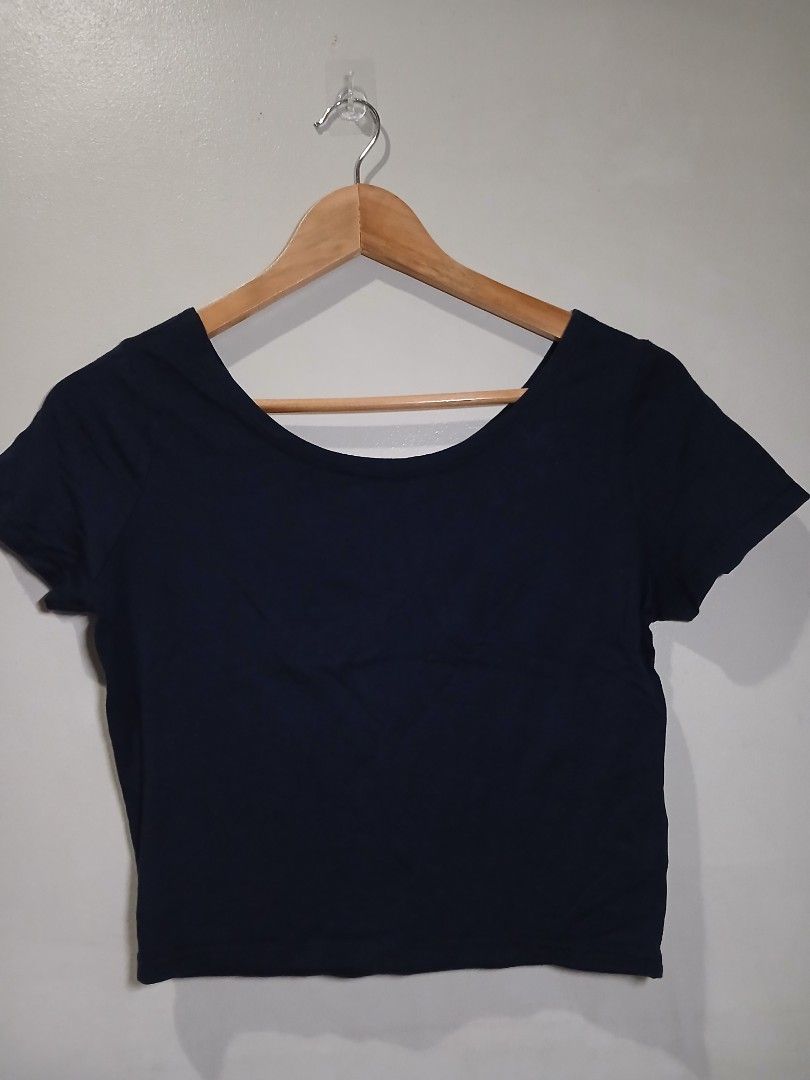 Navy Blue Scoop Neck Crop Top (S-M) (Category: Shirts) located in Pasig City. Submitted by carmelaelizalde (Listing ID 1465922838, Image 1). Description: stretchy cotton, up to 36 bust FREE if u buy 4 items (for listings with description BUY4 +1FREE) [BUY4 +1FREE] check my page for more sale items.