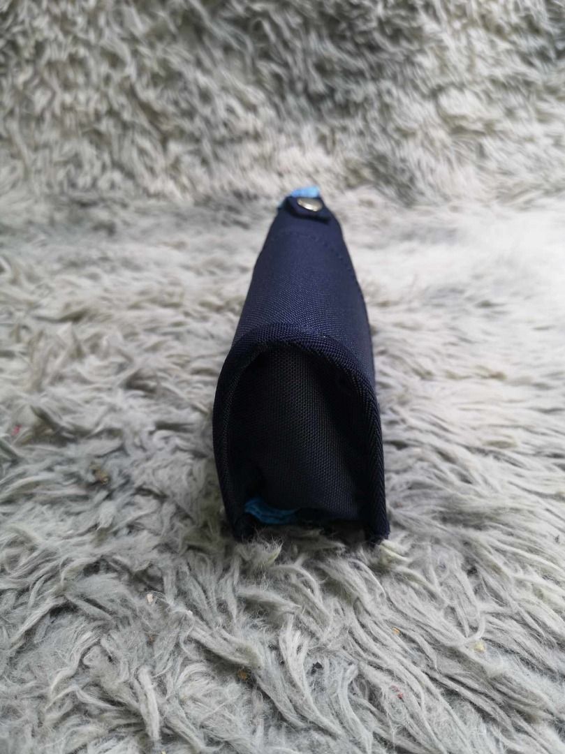 Navy Blue Zipper Closure Fabric Pouch (Category: Purses & Pouches) located in Santa Cruz. Submitted by jmy_surplus.2 (Listing ID 1465904480, Image 2). Description: Size ; L - 7.5 W - 3.5 Color ; Navy Blue Type ; Pouch Brand ; No brand Material ; Nylon Style ; Navy Blue Zipper Closure Pouch LG 113 JMY 5 Batch #224.