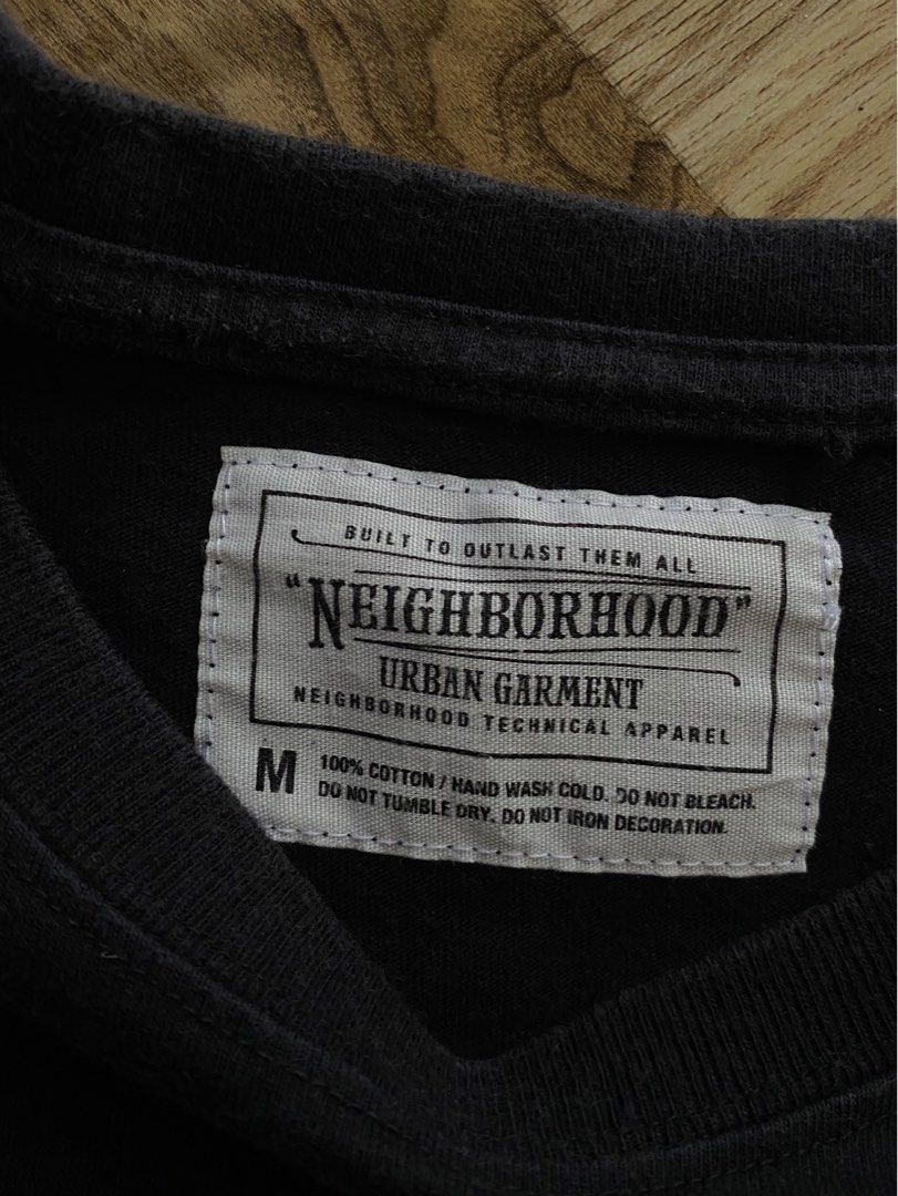 Neighborhood Black (Category: Tshirts & Polo Shirts ) located in Davao. Submitted by workmensph (Listing ID 1465780644, Image 3). Description: Size Medium 20” x 27.5” Excellent Condition .