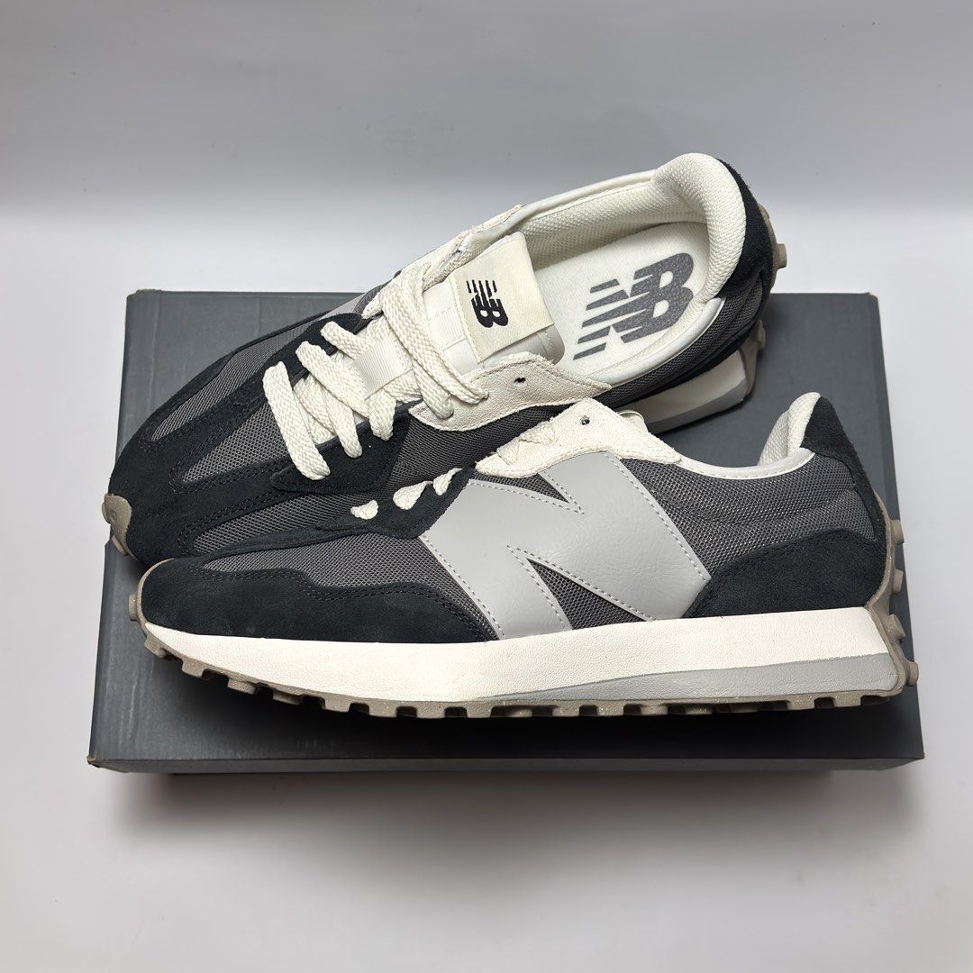 NEW BALANCE 327 ‘BLACK GREY’ (Category: Sneakers) located in Cebu City. Submitted by kylokicks77 (Listing ID 1465930219, Image 1). Description: New Balance 327 ‘Black Grey’ Brand New Complete ✅ Original/Authentic pair ✅ With OG Box and Paperbag ✅ Available sizes in men’s: BNDS - 8, 8.5, 9, 9.5 SRP/ Mall Price: ₱7,495 ❌ Selling Price: ₱3,295 ✅ Loc: Lapu-Lapu City, Cebu 📍 DM me if interested 📩🙌🏽 P.S. Color may vary due to lighting..
