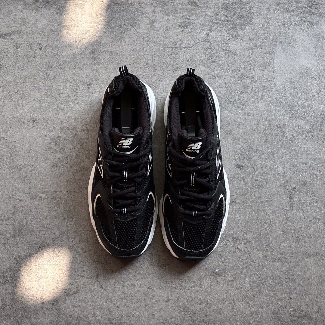 New Balance 530 “Black” (Category: Sneakers) located in Iligan City. Submitted by gabrielsxn (Listing ID 1465782733, Image 2). Description: New Balance 530 “Black” Size: US 6.5 | EU 39.5 | CM 24.5 ✅Good Condition Mine: 1,299.