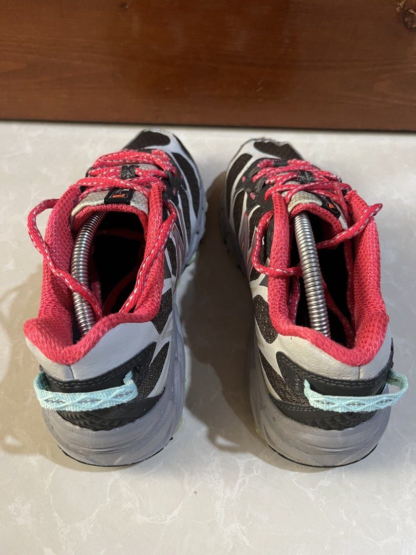 New Balance Trail Shoes (Category: Sneakers) located in Minglanilla. Submitted by mi_jin (Listing ID 1465855607, Image 3). Description: .