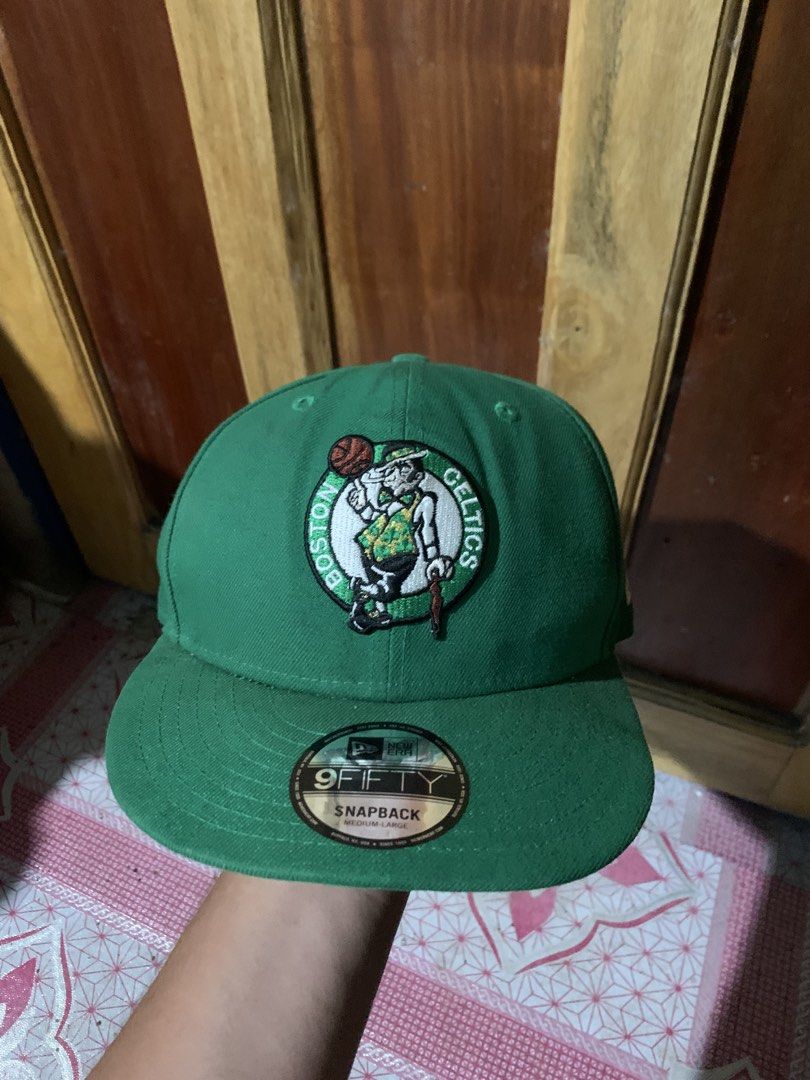 New era boston celtics (Category: Caps & Hats) located in Alubijid. Submitted by braecel17 (Listing ID 1465924996, Image 1). Description: New Era snapback.