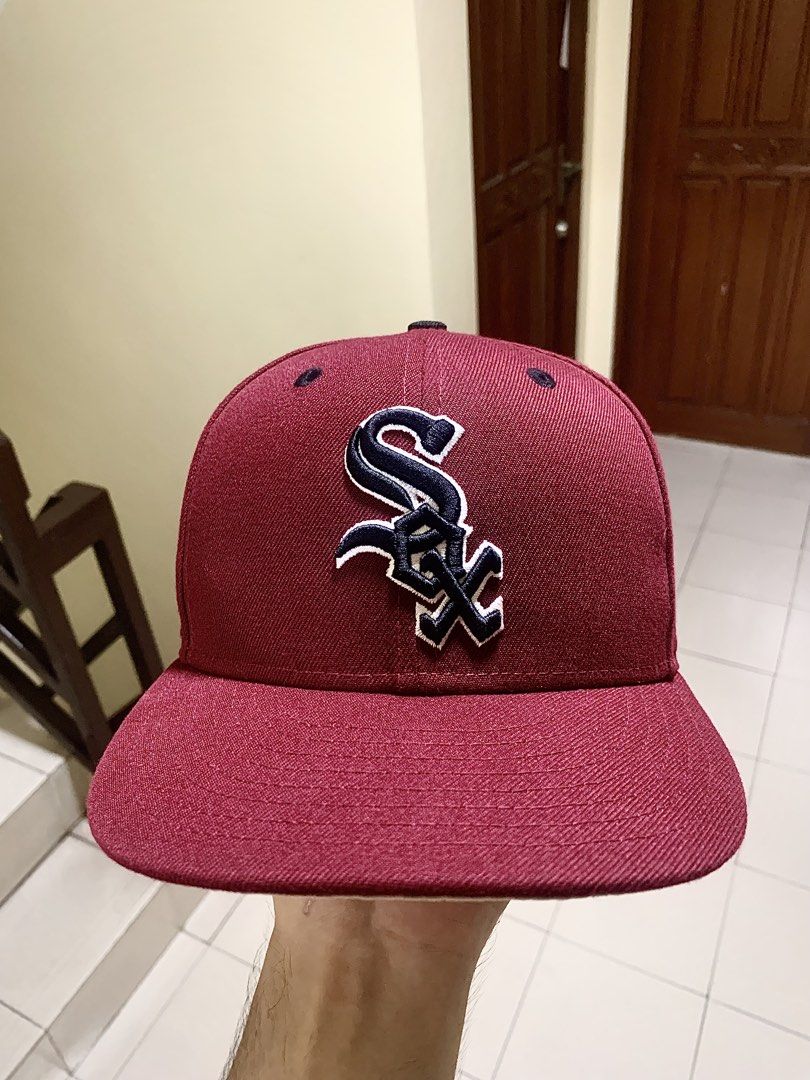 New Era Chicago White Sox 9Fifty (Category: Caps & Hats) located in Manila. Submitted by xadu07 (Listing ID 1465817143, Image 1). Description: Original 9fifty new era Cap Maroon Snapback Shipping Via lalamove.
