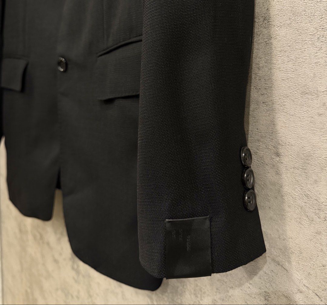 n.hoolywood - COMPILE LINE TAILORED JACKET (Category: Coats, Jackets and Outerwear) located in Makati City. Submitted by daboy_ (Listing ID 1465945944, Image 2). Description: Size: 40 In excellent condition Made in: Japan Material: 100% Laine wool Dimensions Width: 19.5” Length: 30.5” Sleeves: 25” Shoulder: 16”.