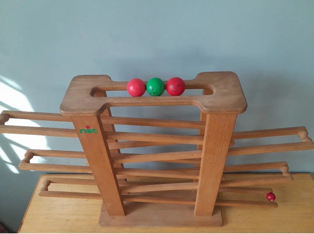 NIC Wooden Ball Run (Category: Educational & Learning Toys) located in Pasig City. Submitted by three.babybears (Listing ID 1465838781, Image 2). Description: .