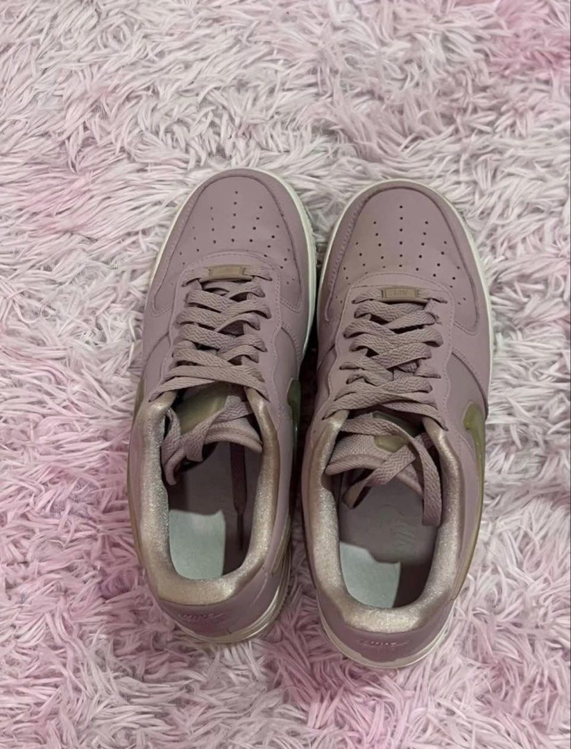 Nike Air Force 1 - 9 women (Category: Sneakers) located in Quezon City. Submitted by anoif06 (Listing ID 1465938169, Image 1). Description: .