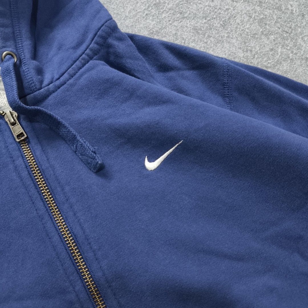 Nike Athletic Dept. Zip Up Hoodie (Category: Hoodies) located in Manila. Submitted by shykes_26 (Listing ID 1465760539, Image 2). Description: Dimensions Width - 22 Length - 25.5 Size on tag - XL (large fittings) Issues - None.