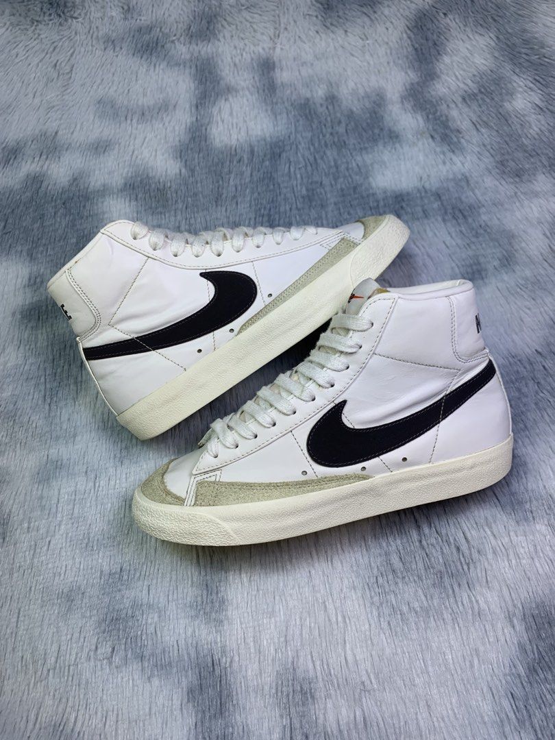 NIKE BLAZER MID ‘77 BAROQUE BROWN (Category: Sneakers) located in Quezon City. Submitted by shooz.kartel (Listing ID 1465872309, Image 1). Description: For sale only‼️ NIKE BLAZER MID ‘77 BAROQUE BROWN Excellent condition Issue minimal sign of usage only Size 7 mens 8.5 womens 40 euro 25 cm 1550 + sf only Legit/Authentic 💯 Pm for fast transact! 📩 Can do ship nationwide MOP: paymaya, bank transfer or gcash Location: Metro manila.