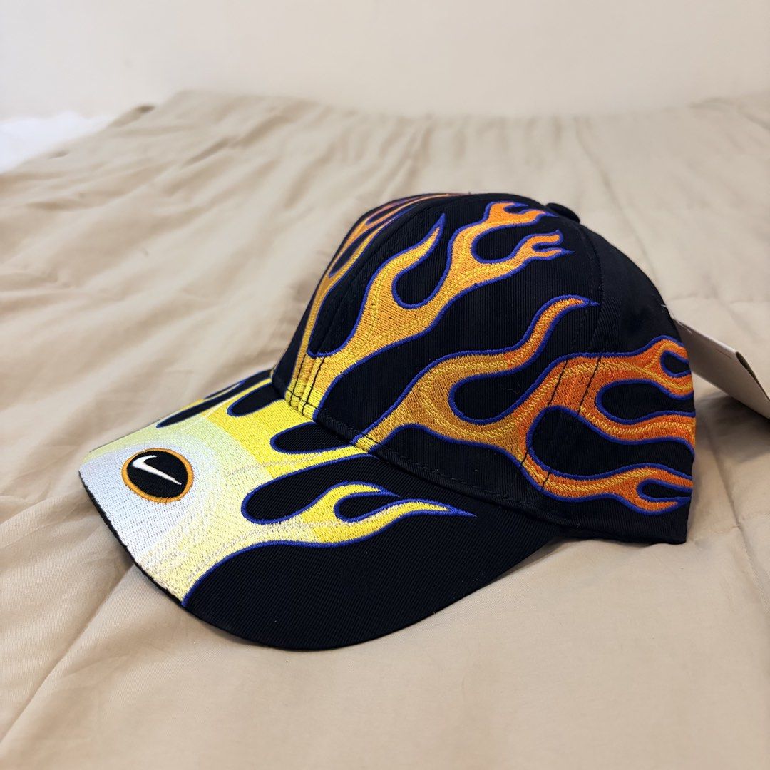 Nike Club Structured OG Flame Cap - Black/Orange/Red/Blue (Category: Caps & Hats) located in San Jose. Submitted by porkjowls (Listing ID 1465928698, Image 3). Description: Brand new Authenticity not guaranteed No issue.