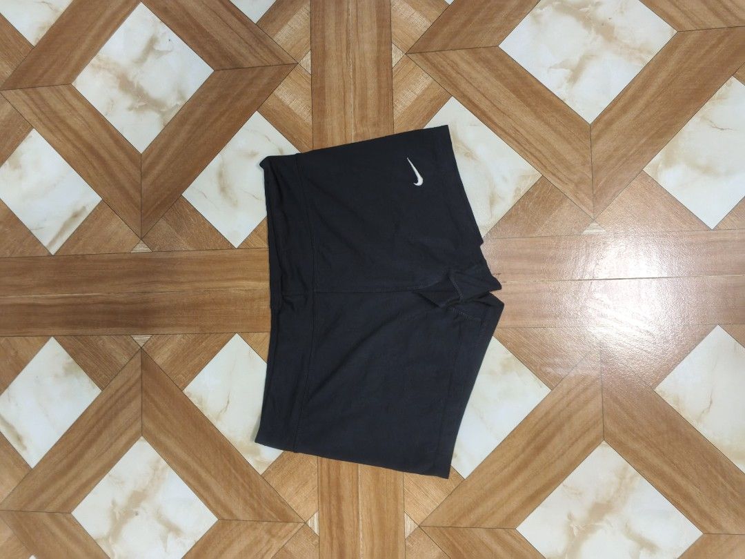 Nike Dri-FIT Black Athletic Shorts Size M (Category: Shorts) located in Manila. Submitted by dp.finds (Listing ID 1465766606, Image 2). Description: - Brand: Nike - Color: Classic Black with White Swoosh logo - Size: Medium - Material: Dri-FIT (moisture-wicking to keep you dry) - Condition: Excellent, with clean inside fabrication labels - Best for: Running, gym workouts, sports, and casual wear.