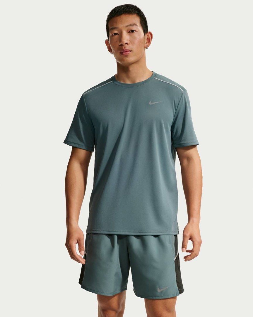 NIKE DRI-FIT UV RUNNING TOP (Category: Activewear) located in Quezon City. Submitted by .red_ (Listing ID 1465768866, Image 1). Description: 🔥 NIKE DRI-FIT UV RUNNING TOP – ₱1,099 ONLY! ✨ Condition: Brand New 🎨 Color: Mineral Slate / Black Spruce 👕 Size: Men's Medium (M) Why You'll Love It: ☀️ Built-in UV sun protection 💧 Nike Dri-FIT sweat-wicking technology 🏃‍♂️ Lightweight, breathable performance fit Measurements: 📏 Width: 20.5” (52 cm) 